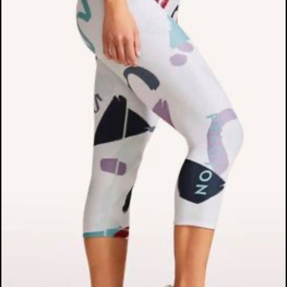 Peloton Modern Composition Capri Leggings